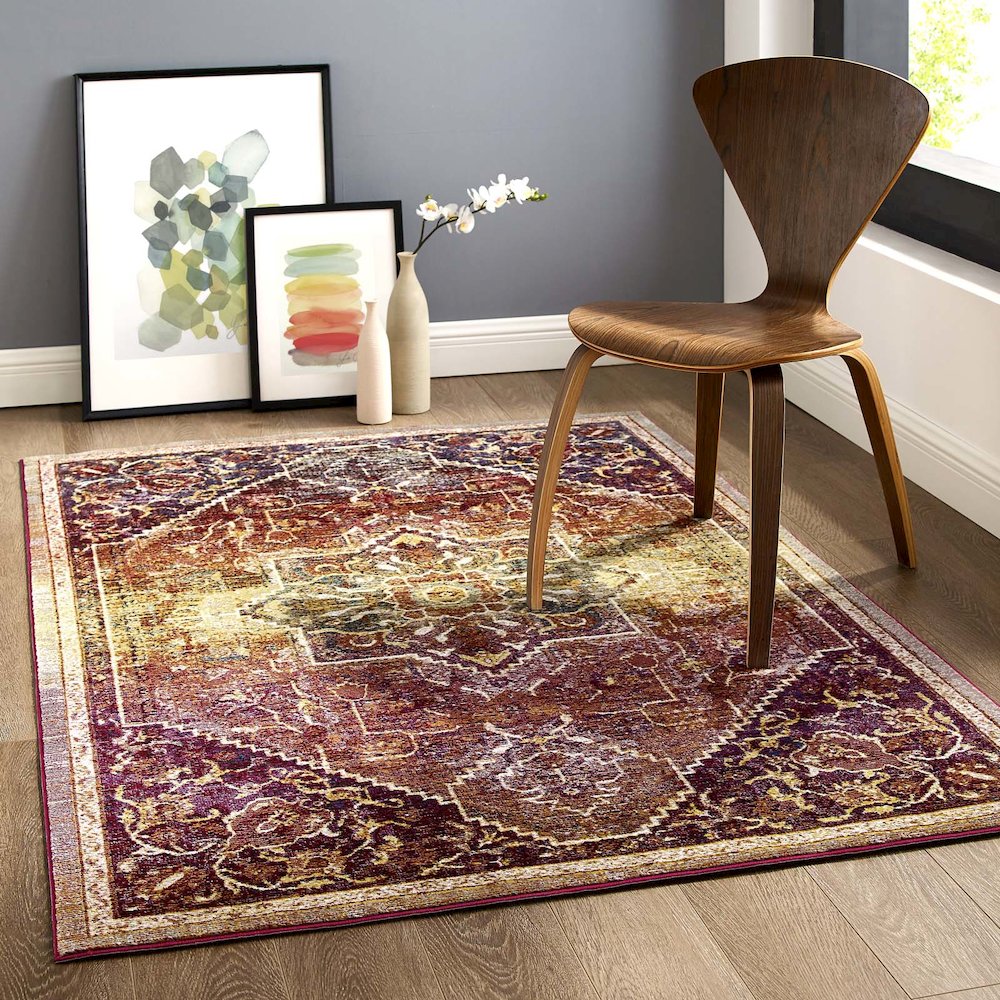Kaede Transitional Distressed Vintage Floral Vintage Medallion 4x6 Area Rug