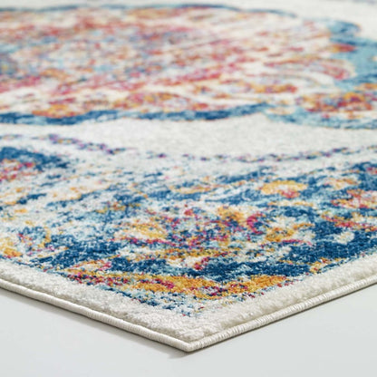 Entourage Malia Distressed Vintage Floral Vintage Medallion 5x8 Area Rug