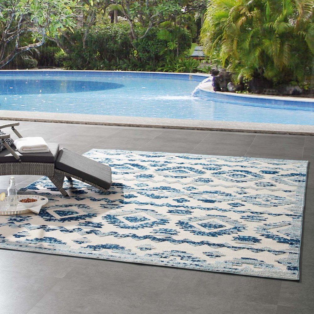 Takara Abstract Diamond Moroccan Trellis 8x10 Indoor and Outdoor Area Rug