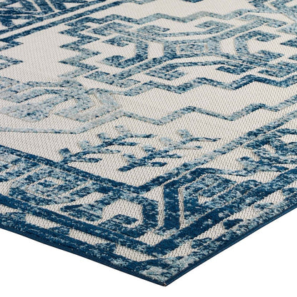 Nyssa Distressed Geometric Southwestern Aztec 8x10 Indoor/Outdoor Area Rug
