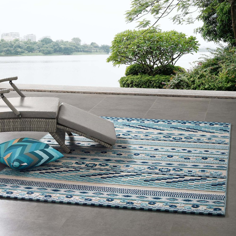Cadhla Vintage Abstract Geometric Lattice 5x8 Indoor and Outdoor Area Rug