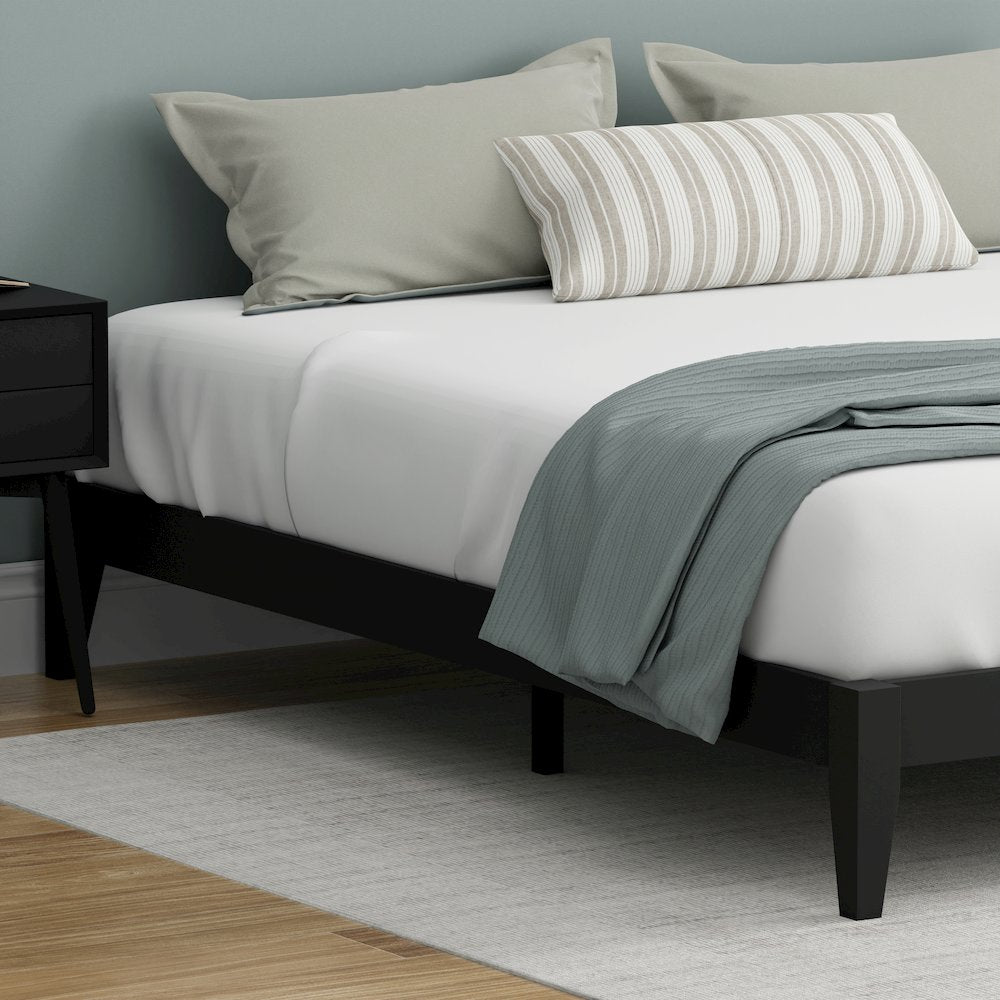 Serene Farmhouse Style King Wood Bed Frame - Black