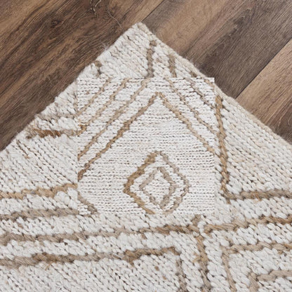 5' x 8' Hand-Woven Rectangle Rug