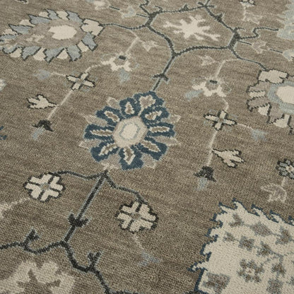 Hand Knotted Cut Pile Hand Spun Wool/ Tencel Rug, 6' x 9'