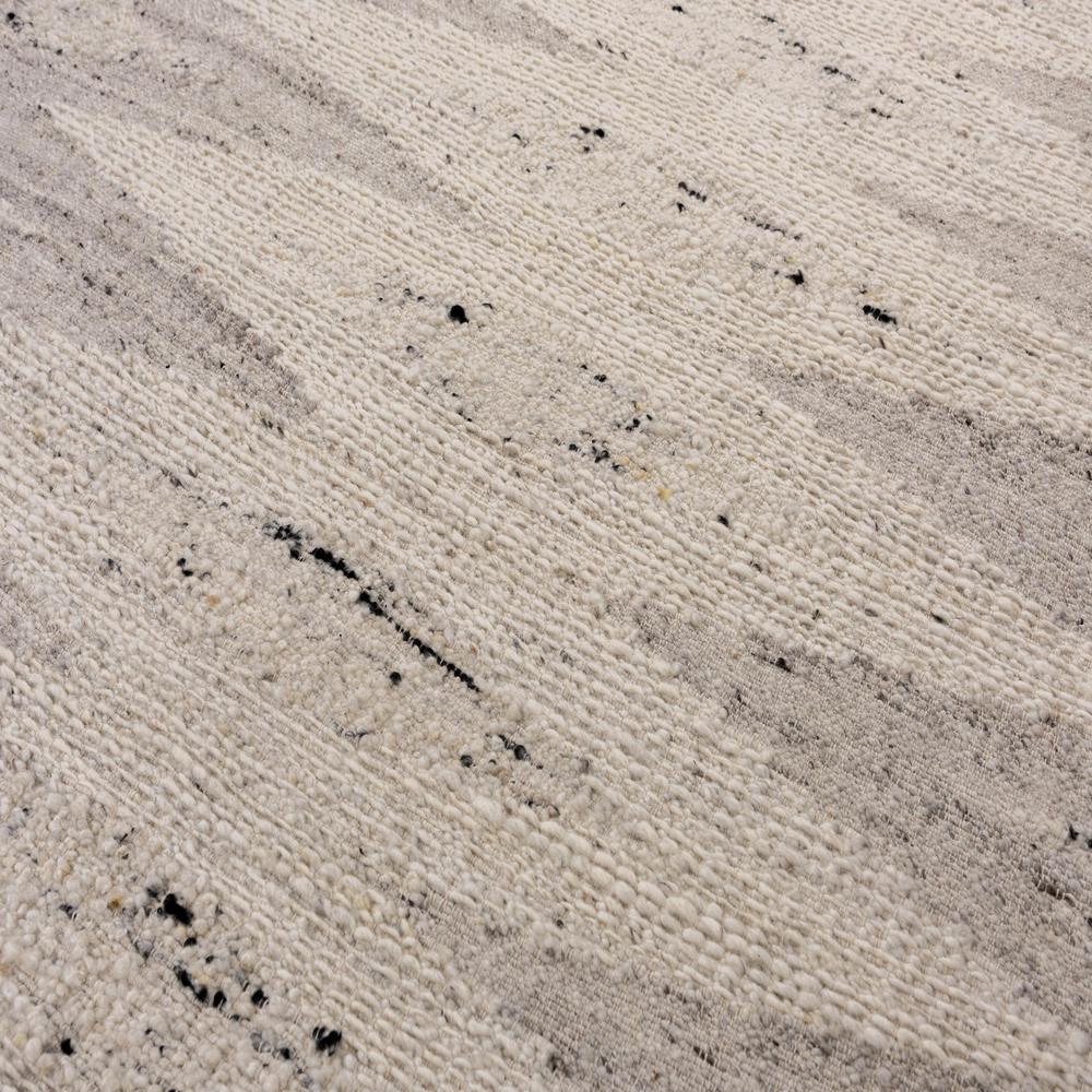 5' x 8' Hand-Woven Rectangle Rug