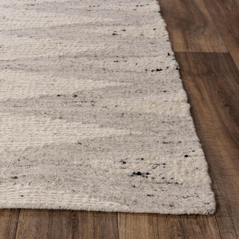 5' x 8' Hand-Woven Rectangle Rug