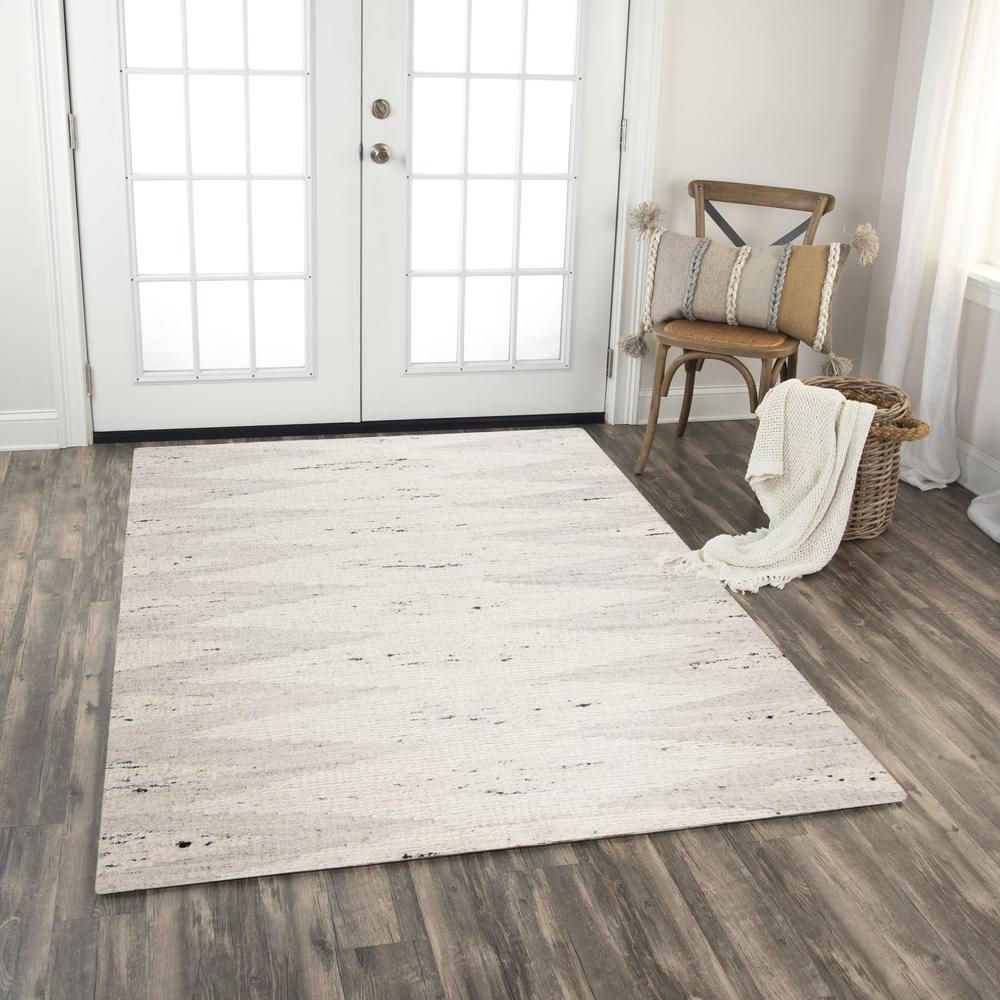 5' x 8' Hand-Woven Rectangle Rug