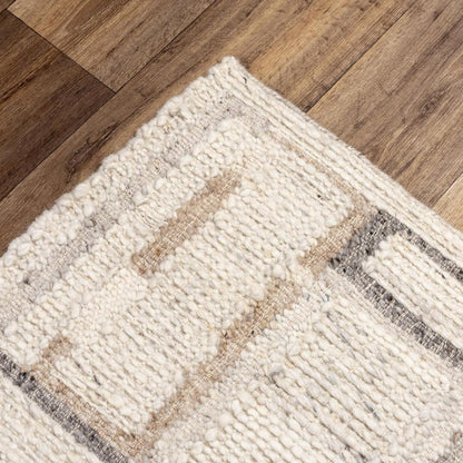 Hand Woven Flat Weave Pile Hand Spun Wool/ Cotton Rug, 5' x 7'6"