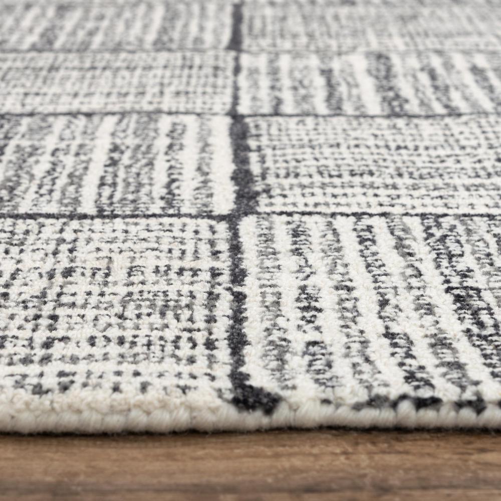 Hand Tufted Cut Pile Wool Rug, 5' x 7'6"