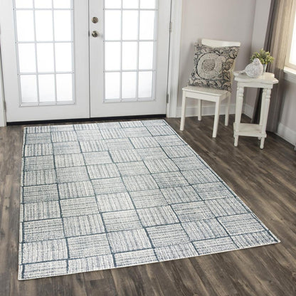 Hand Tufted Cut Pile Wool Rug, 5' x 7'6"