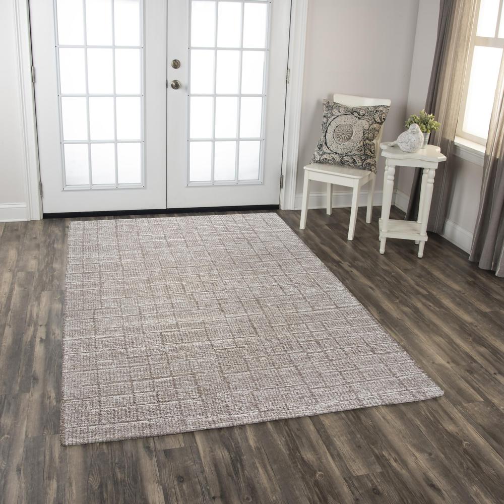 Hand Tufted Cut Pile Wool Rug, 5' x 7'6"