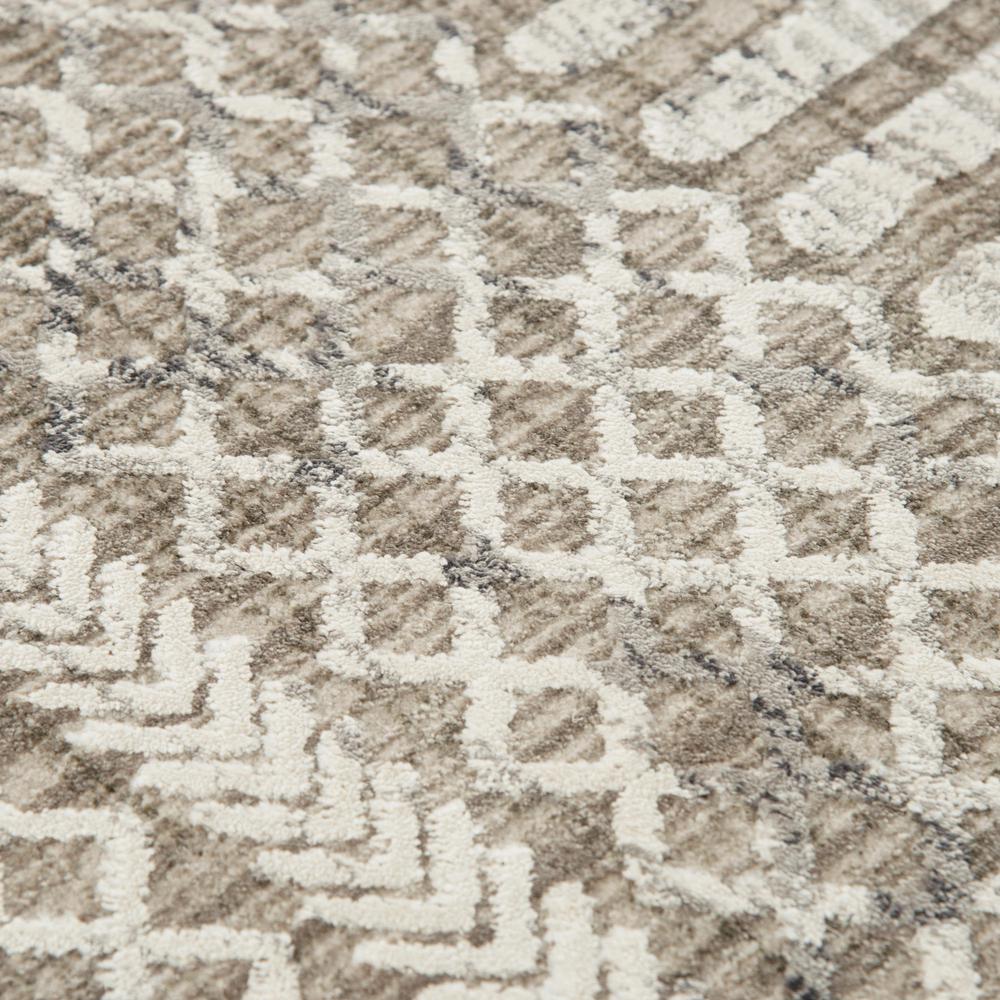 5' x 8' Machine-Made Rectangle Rug