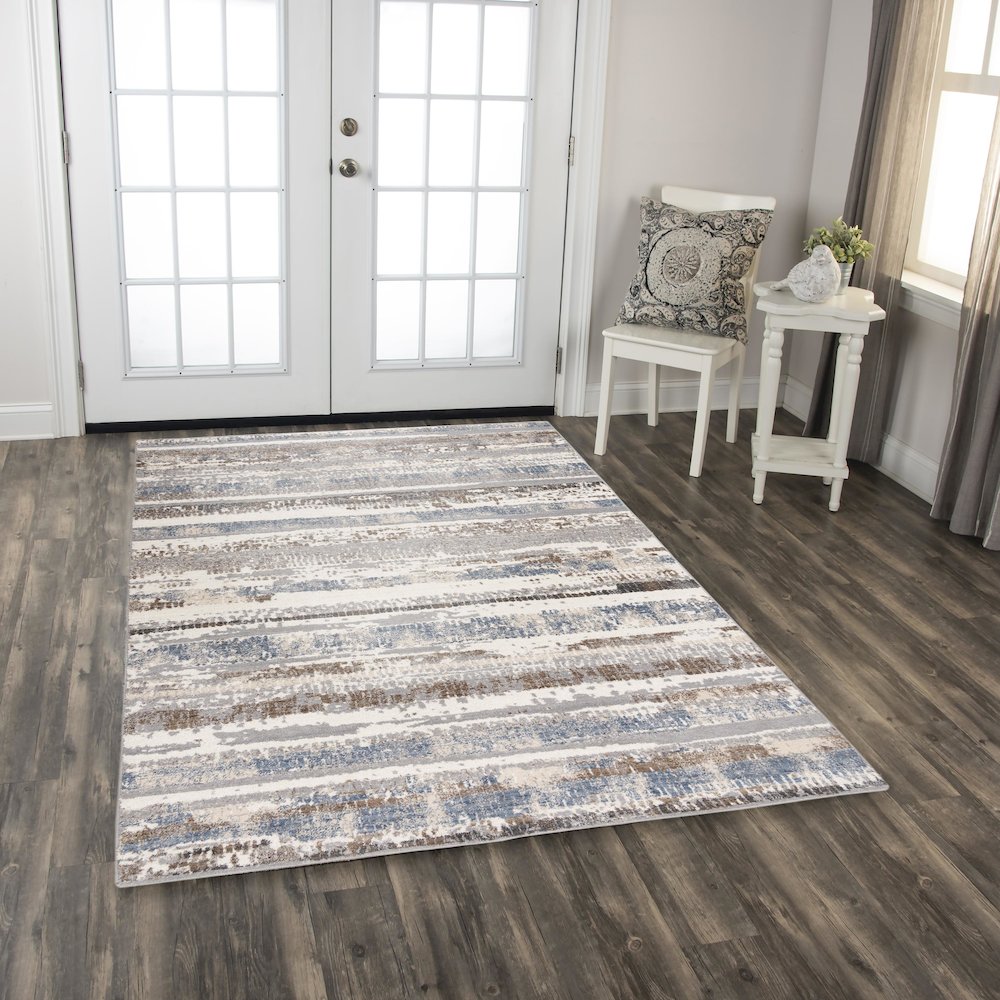 Power Loomed Cut Pile Wool Rug, 2'6" x 8'