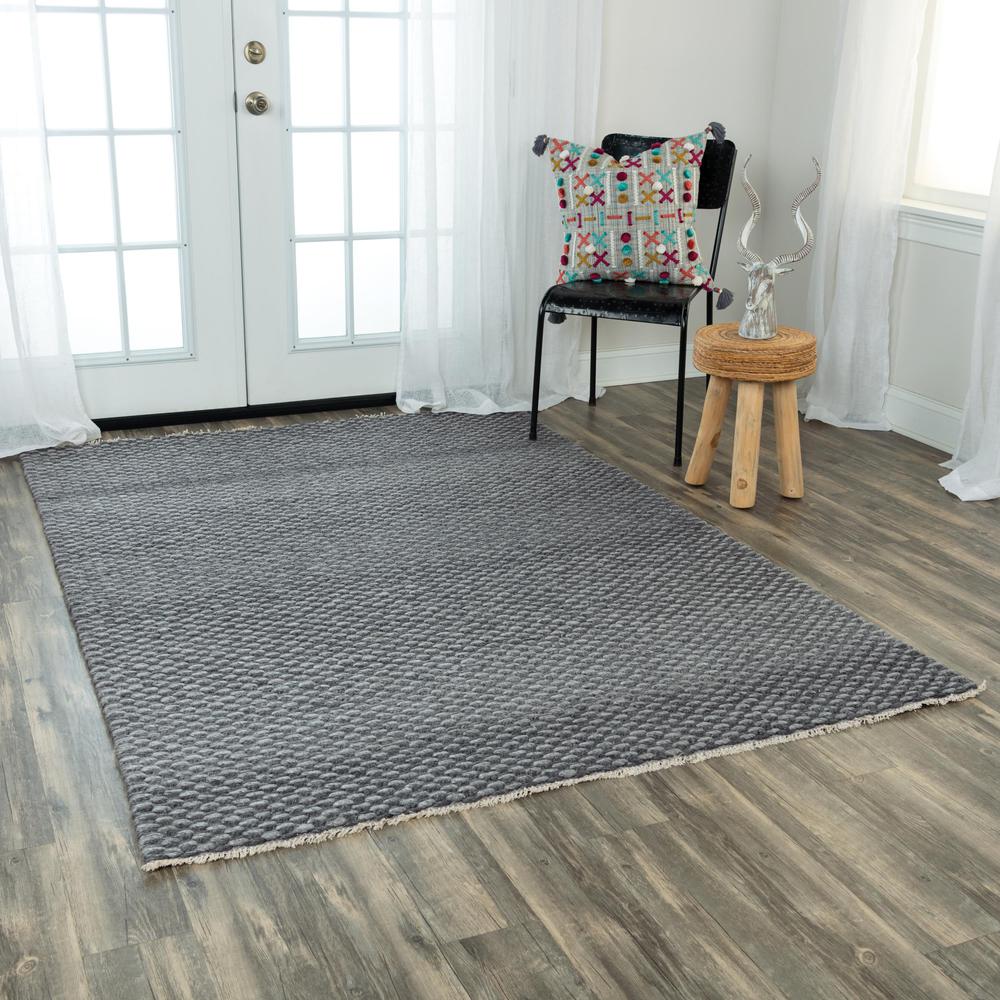 Hand Woven Flat Weave Pile Wool/ Polyester Rug, 7'6" x 9'6"