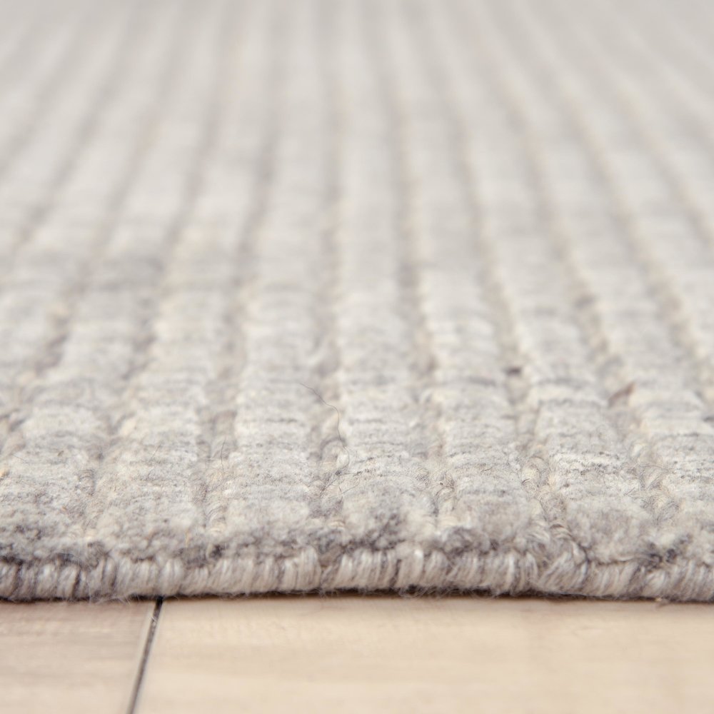 Hand Loomed Cut & Loop Pile Wool/ Polyester Rug, 7'6" x 9'6"