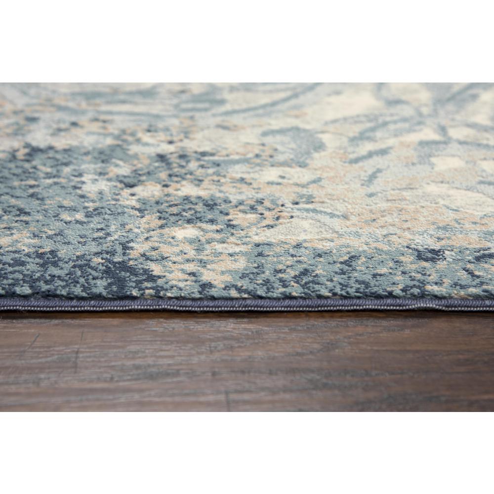 4' x 6' Machine-Made Rectangle Rug