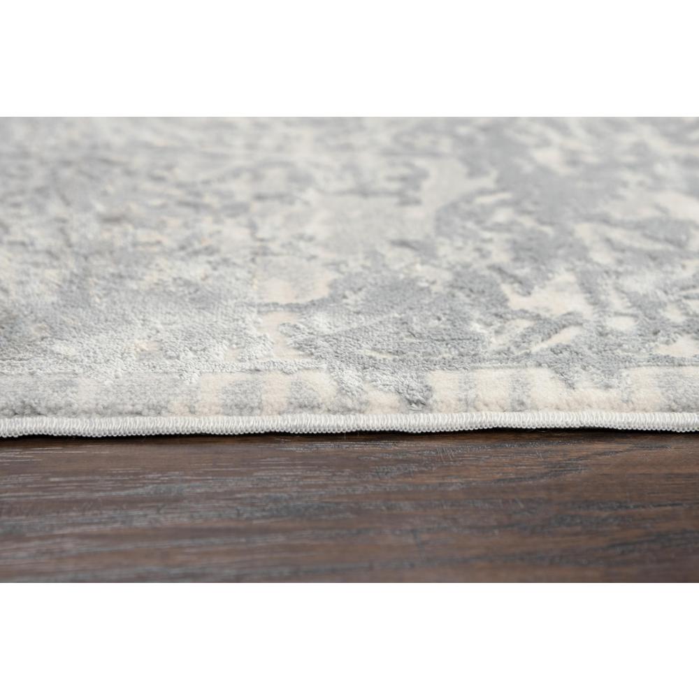 4' x 6' Machine-Made Rectangle Rug