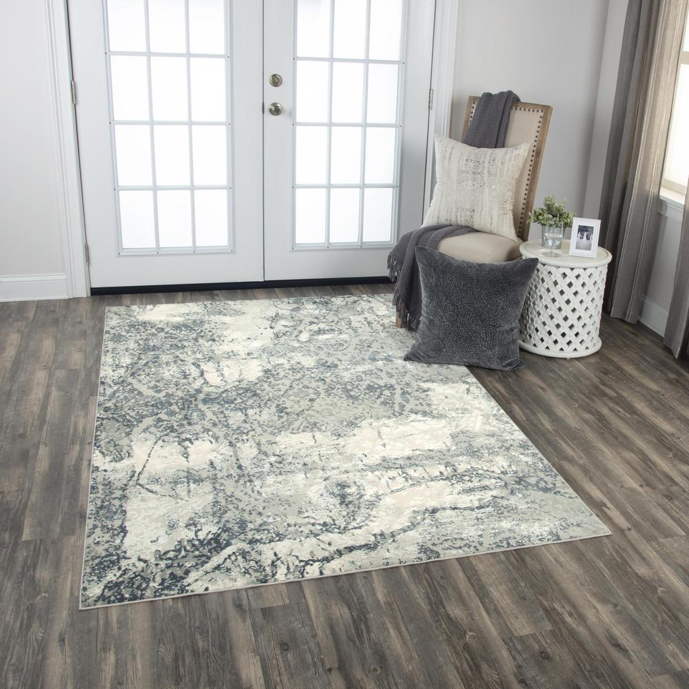 4' x 6' Machine-Made Rectangle Rug