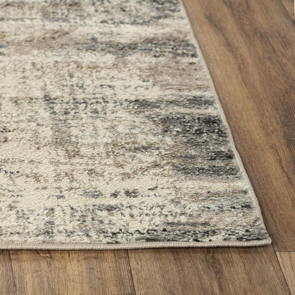 5' x 7" Machine-Made Rectangle Rug