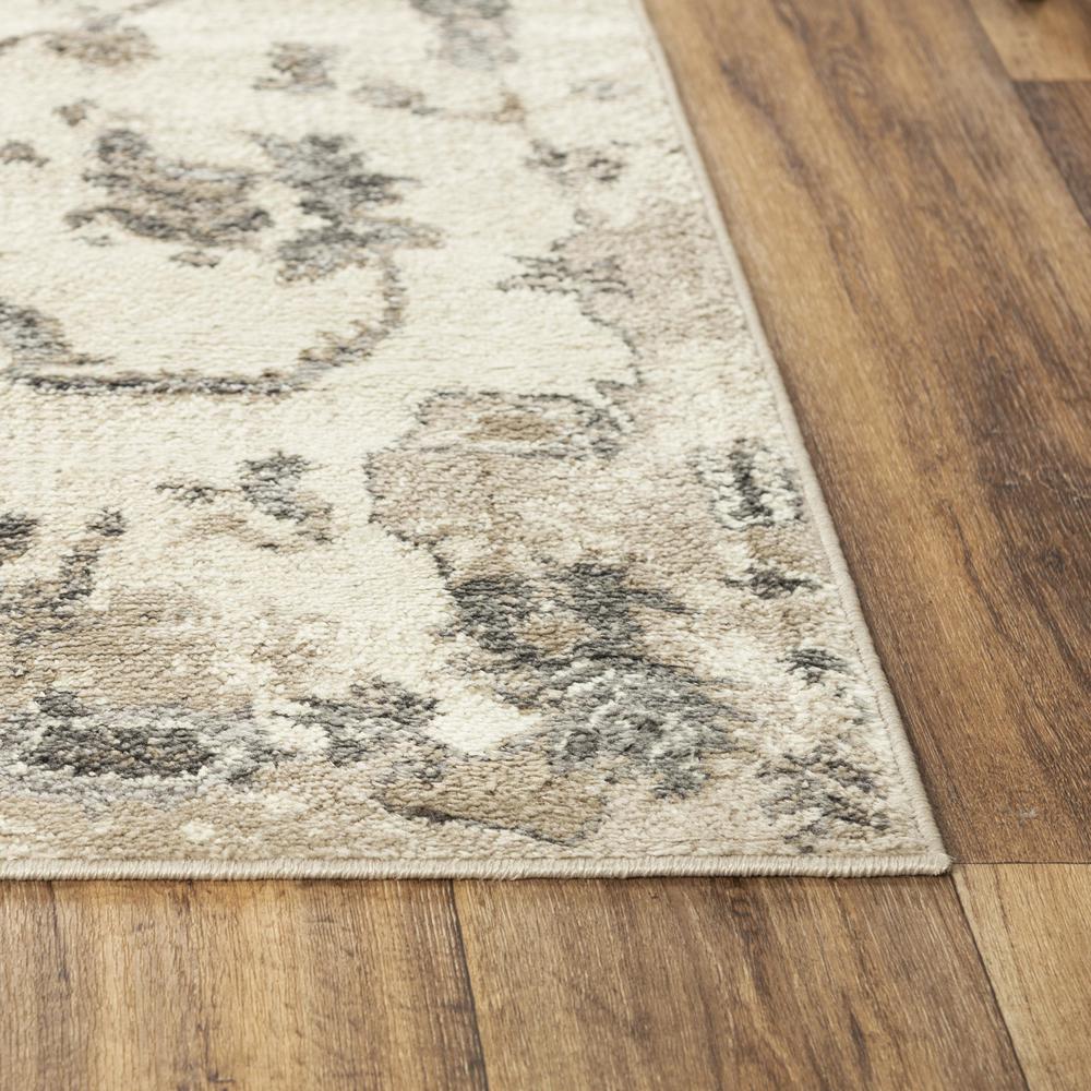 5' x 7" Machine-Made Rectangle Rug