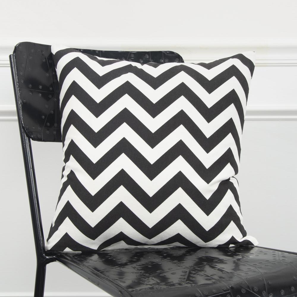 18" x 18" Poly Filled Pillow