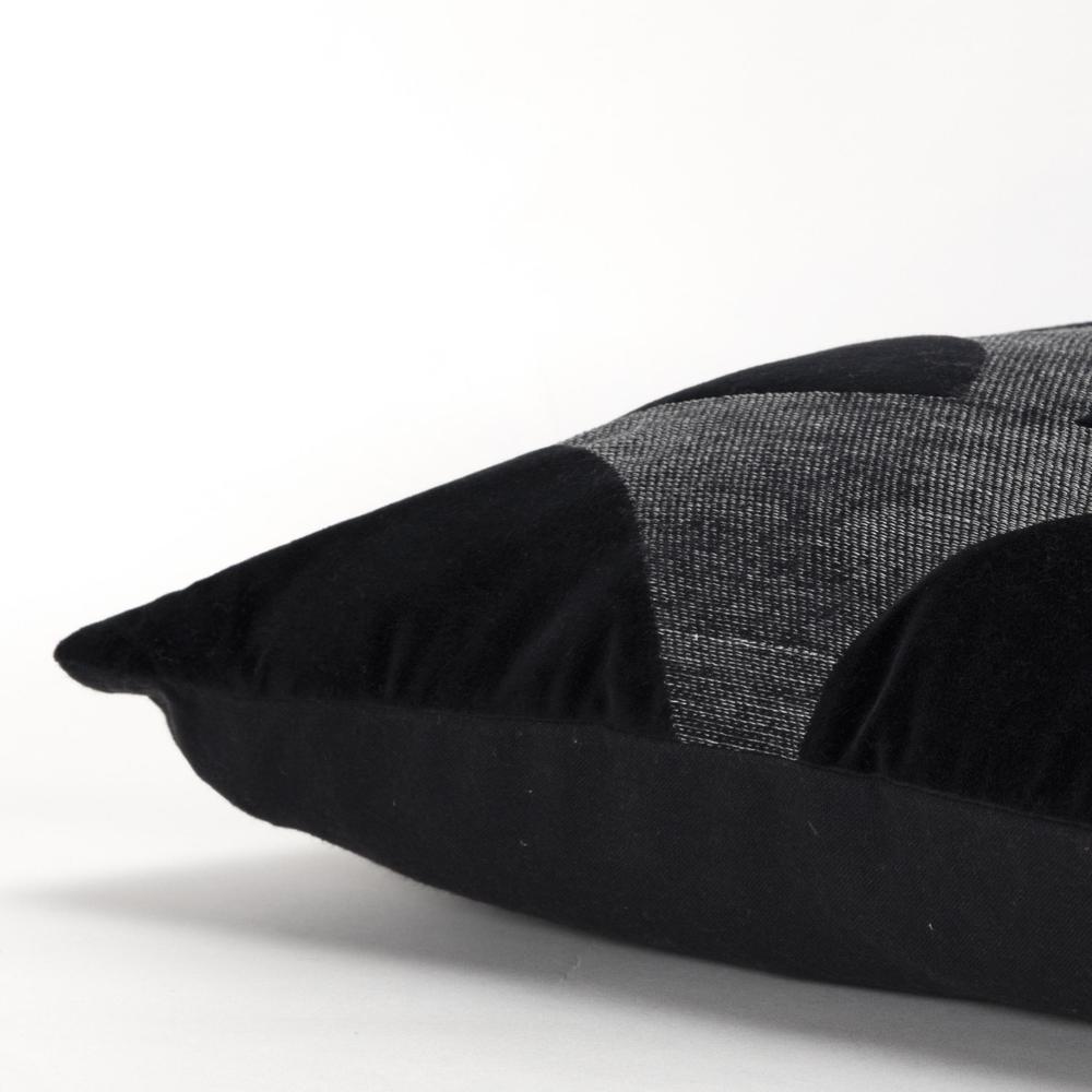 20" x 20" Down Filled Pillow
