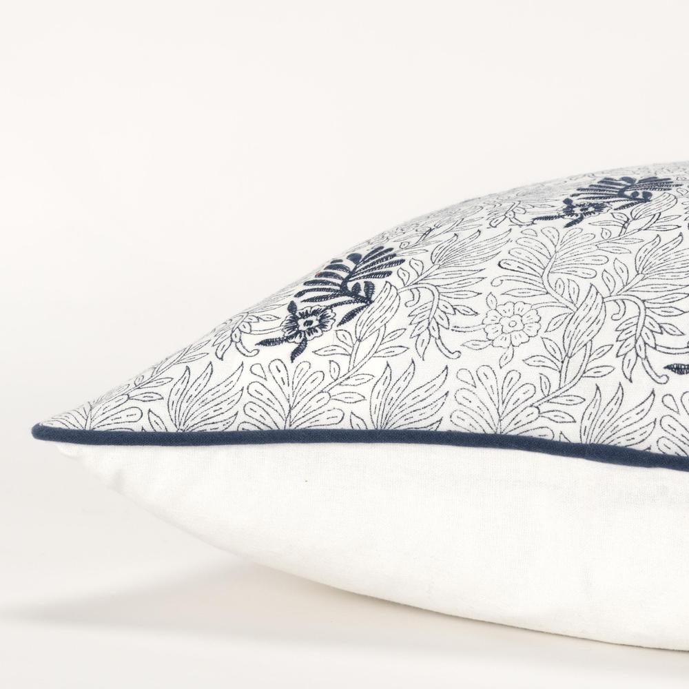 20" x 20" Down Filled Pillow