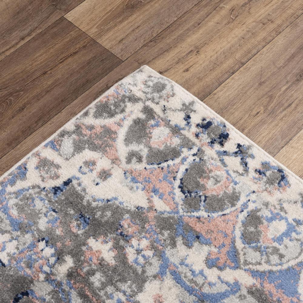 5' x 7" Machine-Made Rectangle Rug