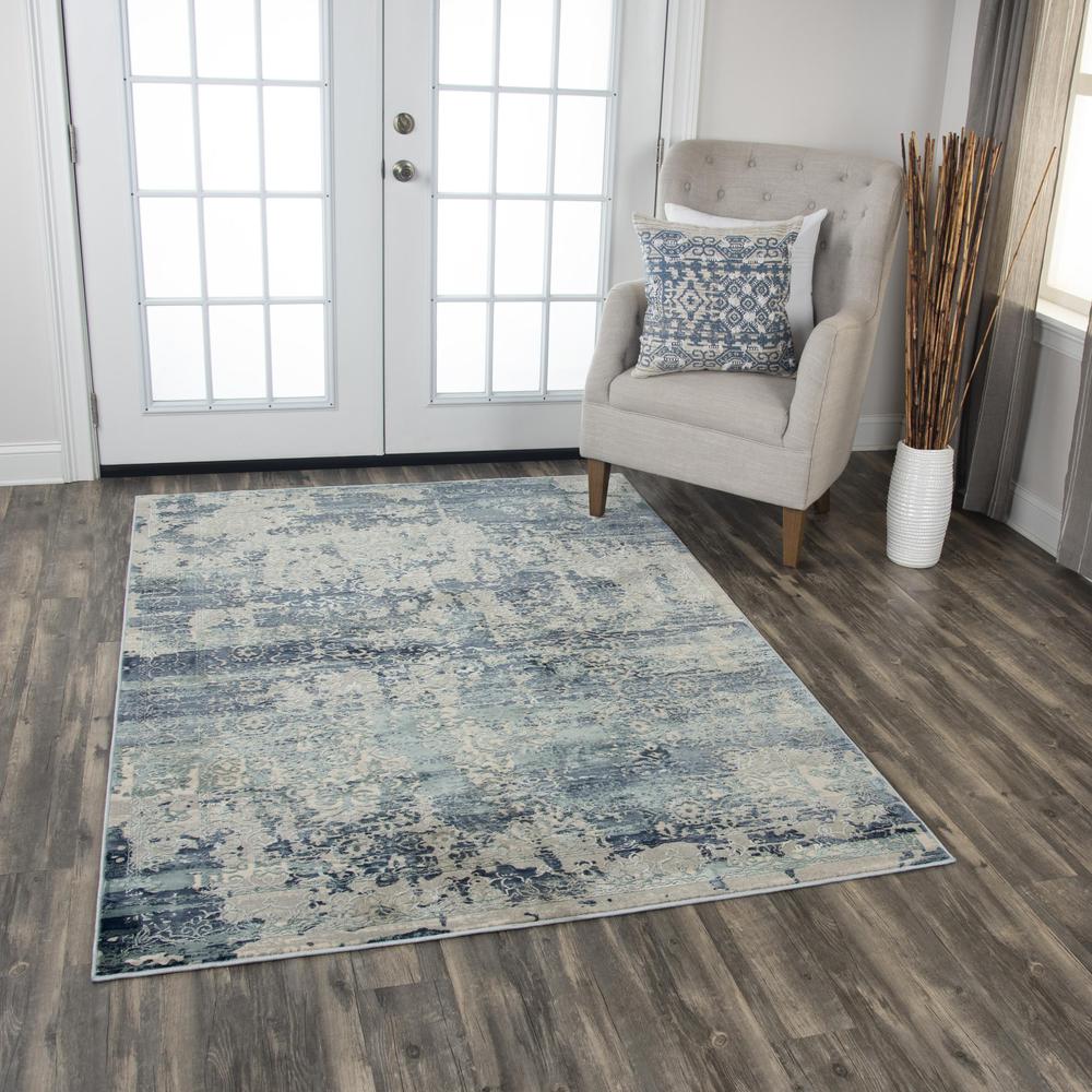 5' x 8' Machine-Made Rectangle Rug