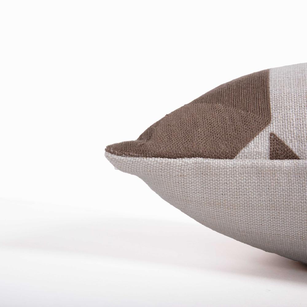 18" x 18" Poly Filled Pillow