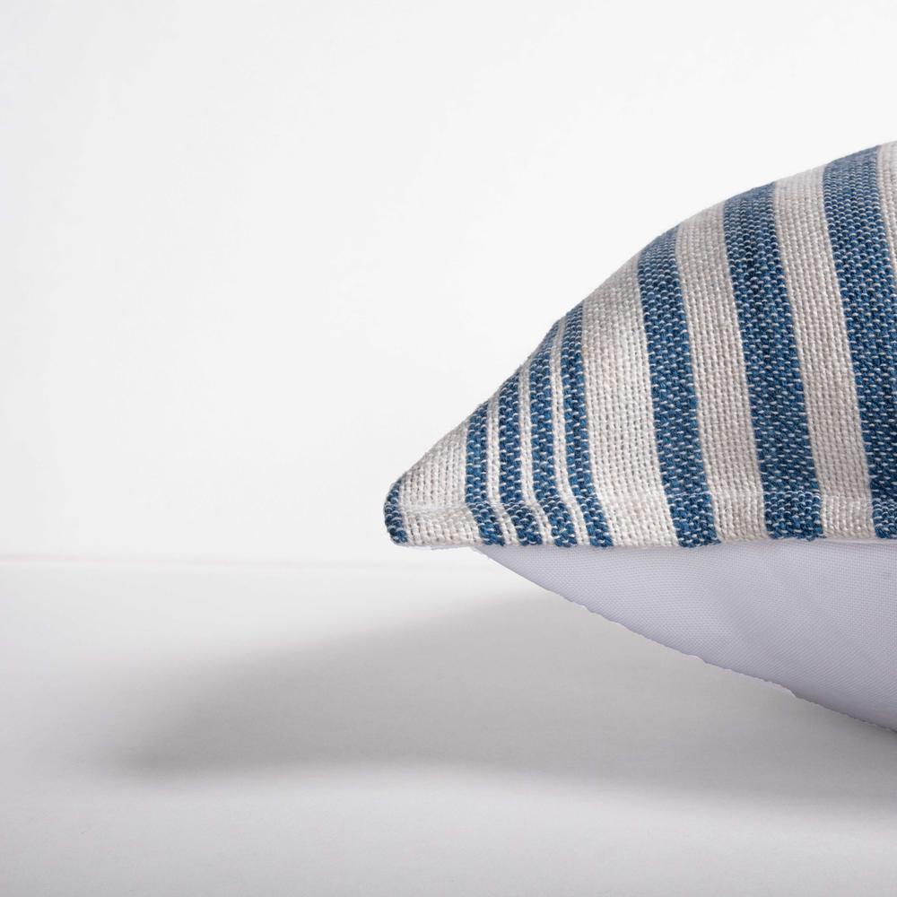 20" x 20" Poly Filled Pillow