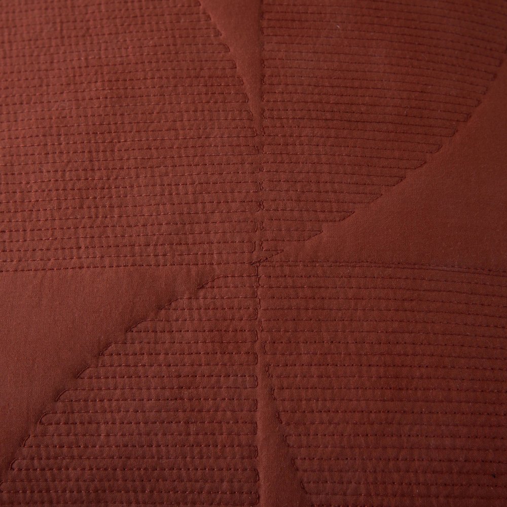 Traditional  18" x 18" Poly Filled Pillow