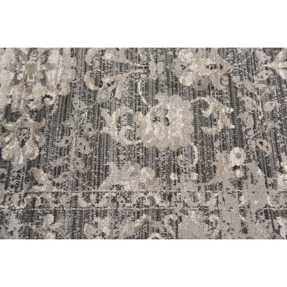 7' x 10' Machine-Made Rectangle Rug