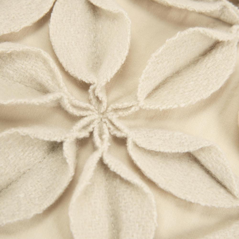 18" x 18" Down Filled Pillow