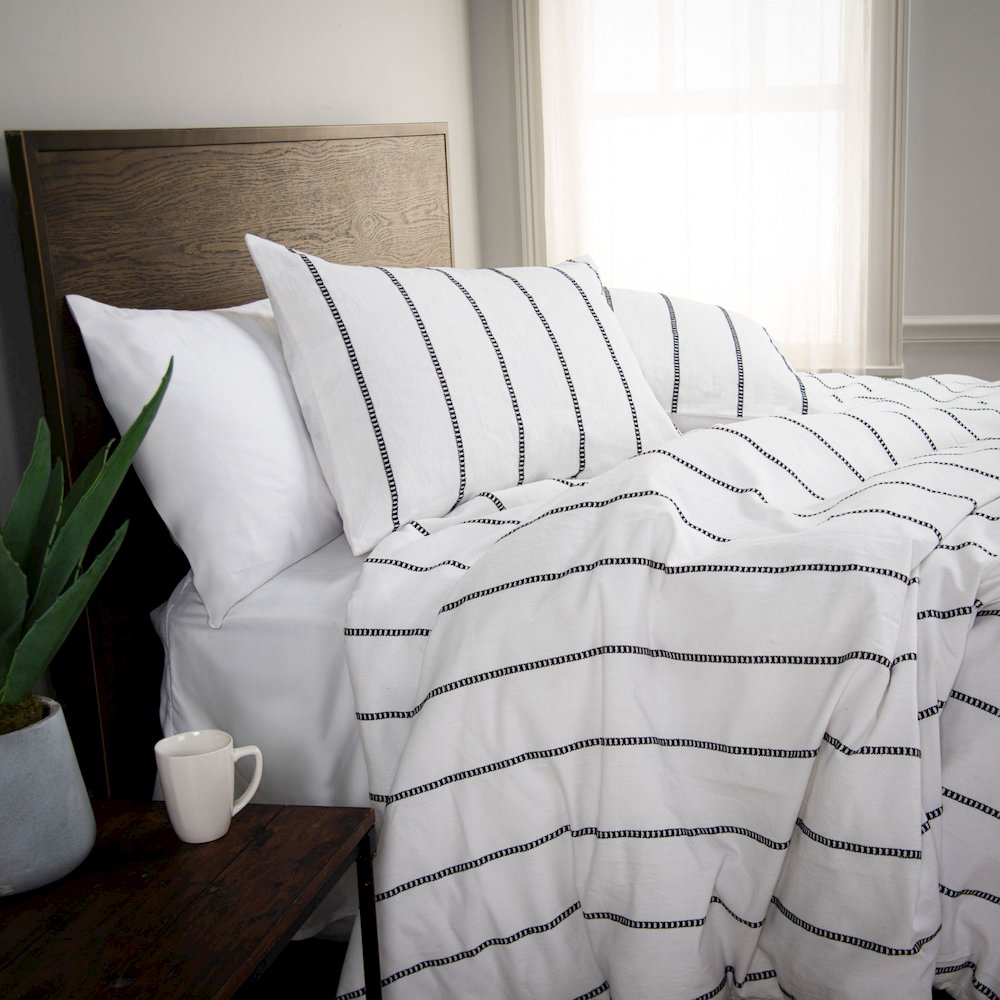 Transitional  92"x96" Comforter/Duvet