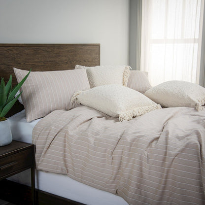 Transitional  92"x96" Comforter/Duvet