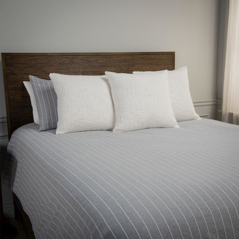 Transitional  92"x96" Comforter/Duvet