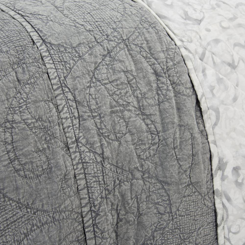 106" x 92" Quilt