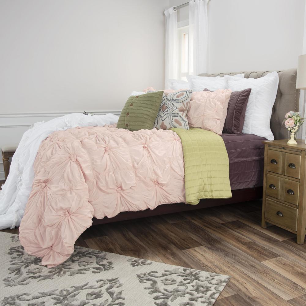 106" x 92" Comforter