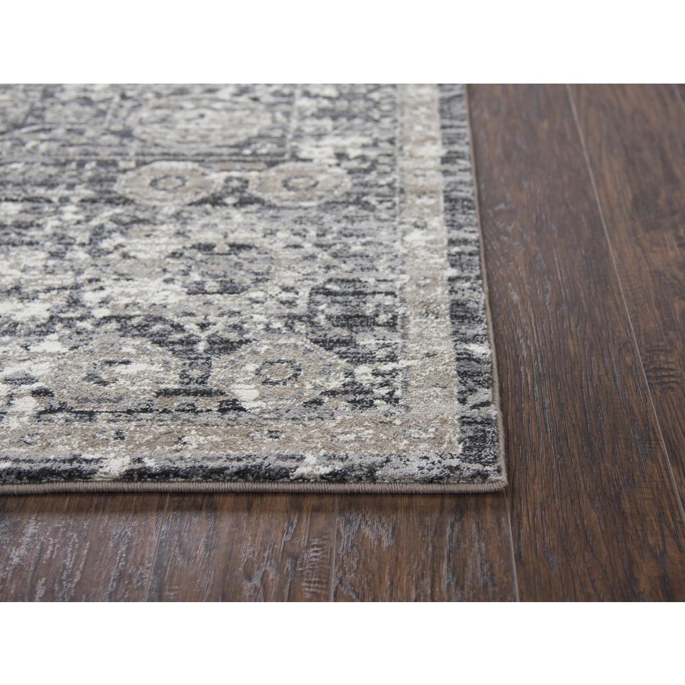 2' x 8' Machine-Made Rectangle Runner
