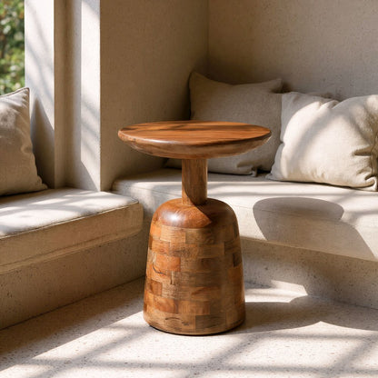 Kelk Side Table Walnut