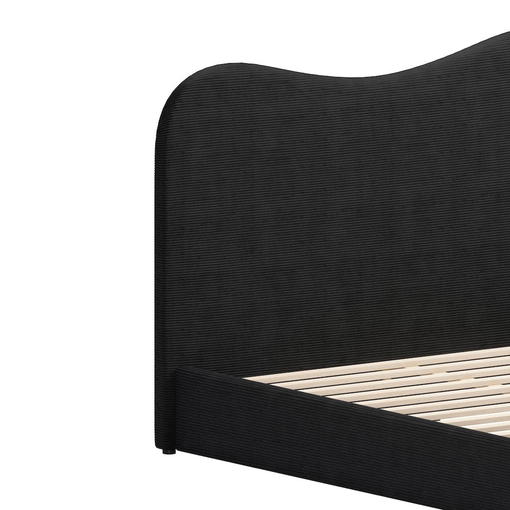 Sele King Bed Black