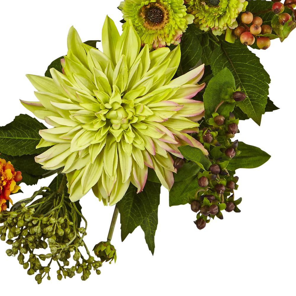 22in. Dahlia Mum Wreath