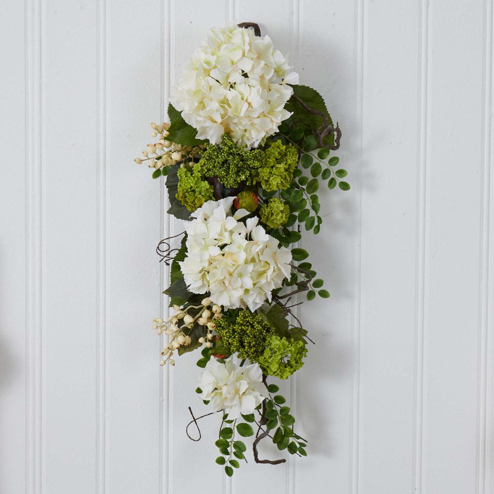 28in. Hydrangea Teardrop