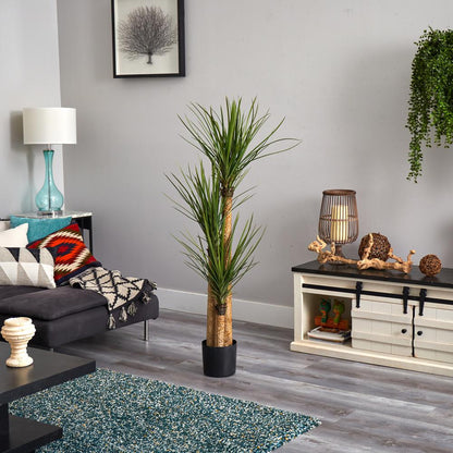 58.5in. Yucca Silk Tree