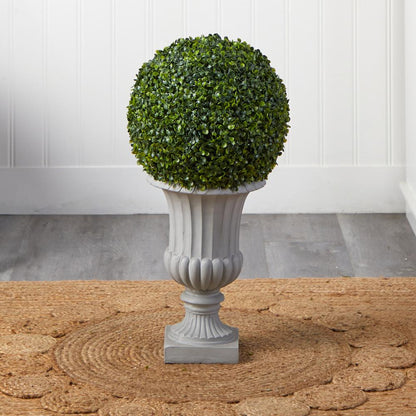 2.5ft. Boxwood Topiary with Urn (Indoor/Outdoor)