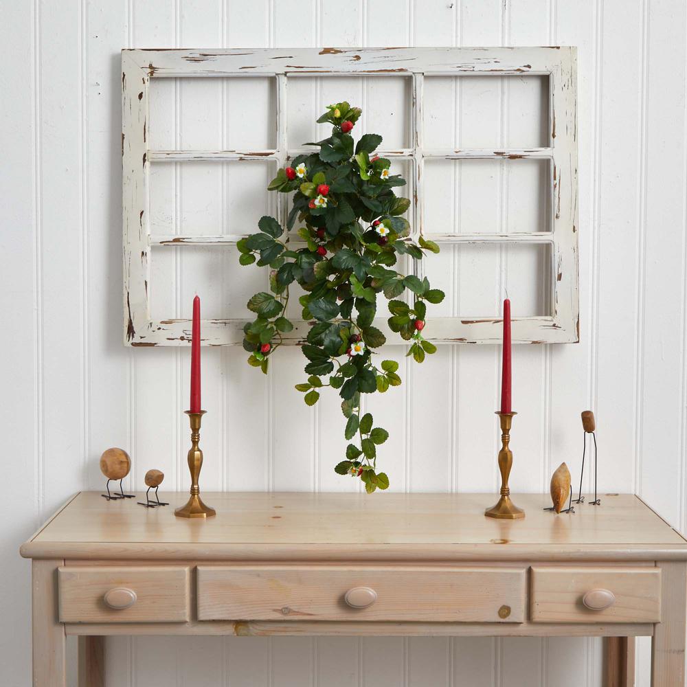 31in. Strawberry Hanging Bush with Berry (Set of 2)