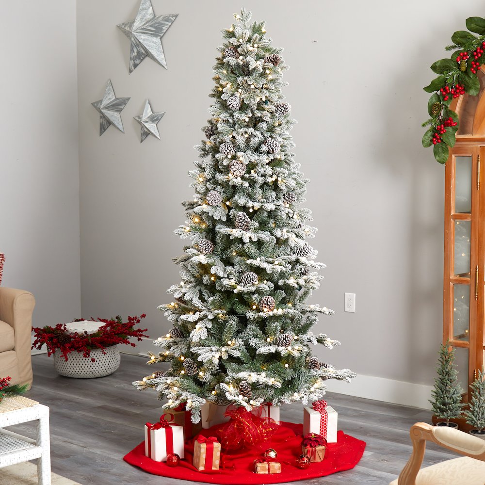 7.5ft. Flocked Alaskan Pre-Lit Artificial Christmas Tree 350 LED Lights