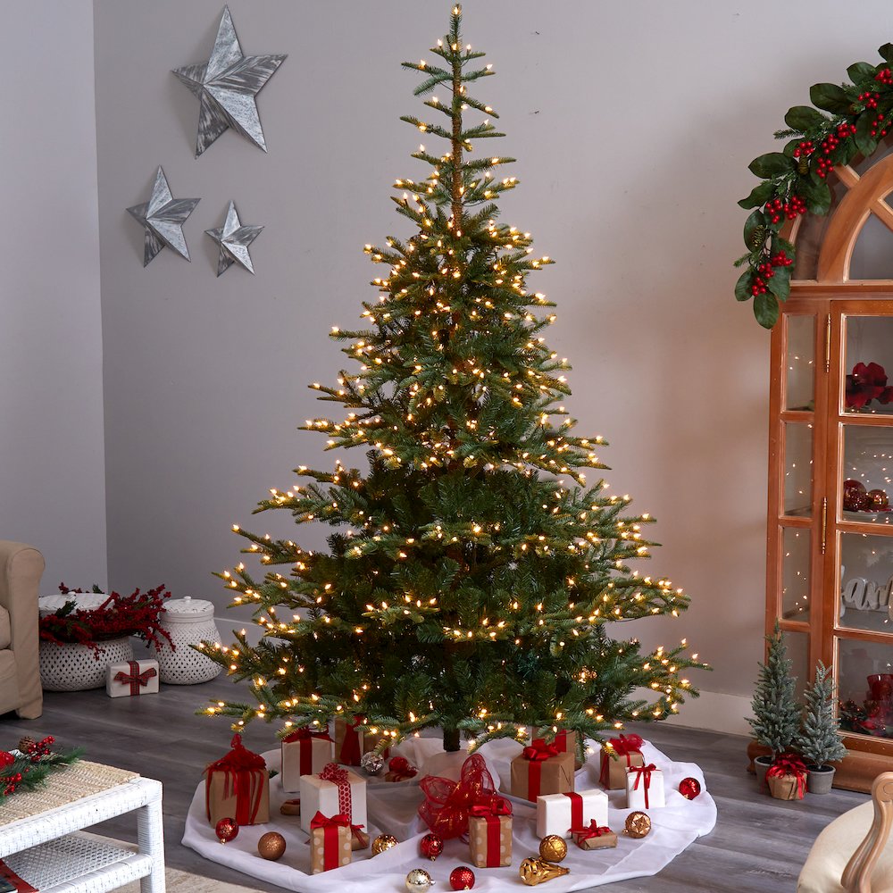 8ft. Layered Washington Spruce Artificial Christmas Tree with 650 Clear Lights
