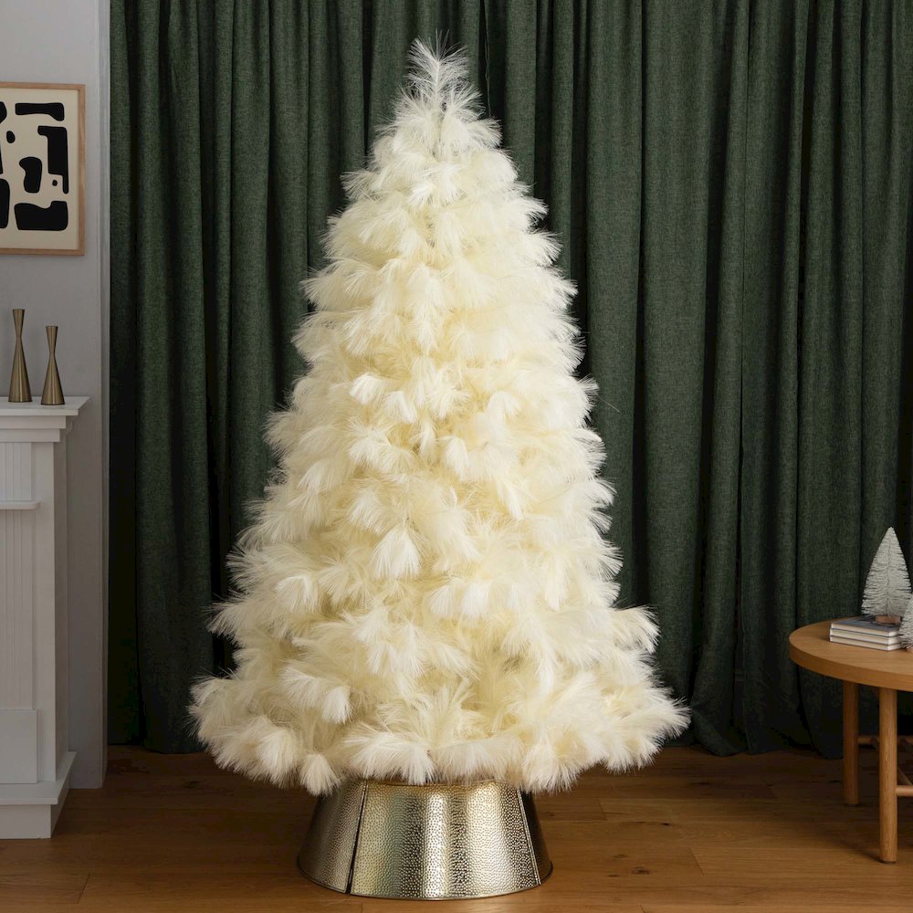 6ft. Artificial Off-White Pampas Grass Christmas Tree